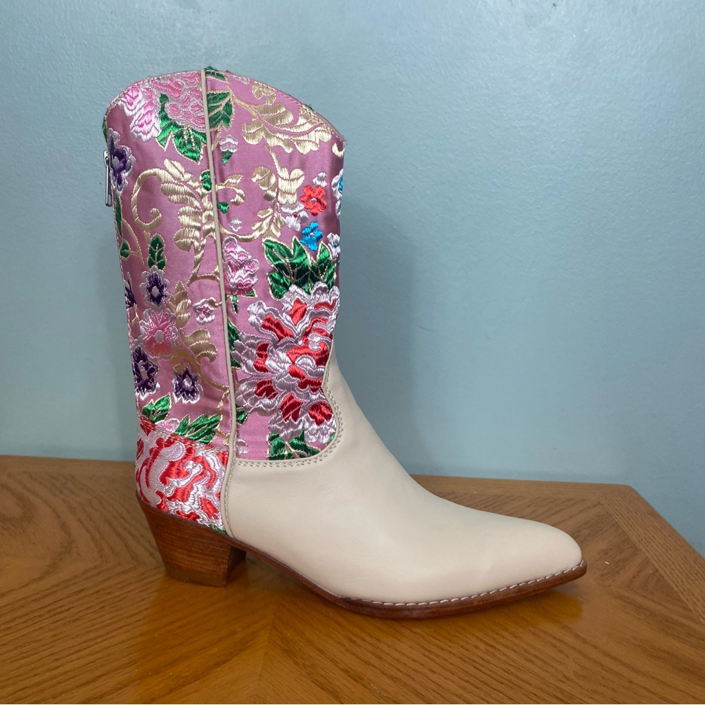Momo New York Selina Western Silk Leather Boots Cowboy Size 7 Floral Pink Cream — image 2 of 8